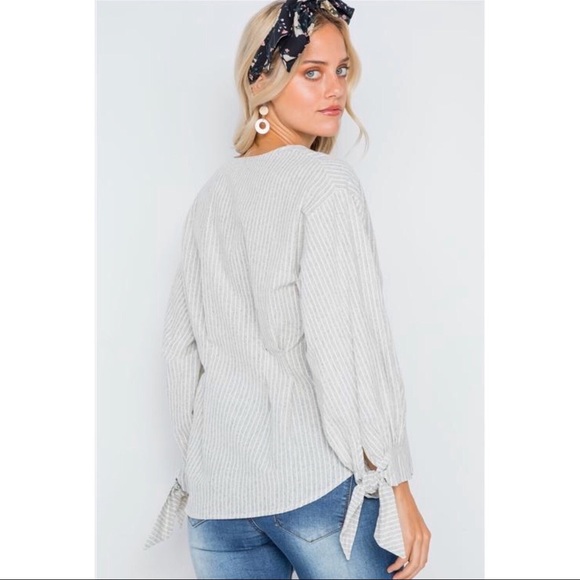 V neck Button Down Blouse with Ties Linen Top - Picture 3 of 4